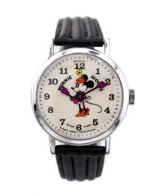 Minnie Mouse themed wristwatch design.