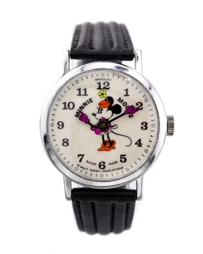 Minnie Mouse themed wristwatch design.